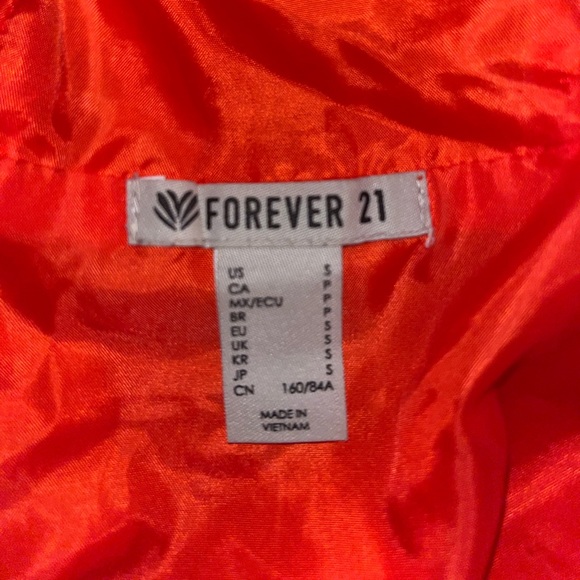 Forever 21 windbreaker - Picture 1 of 3